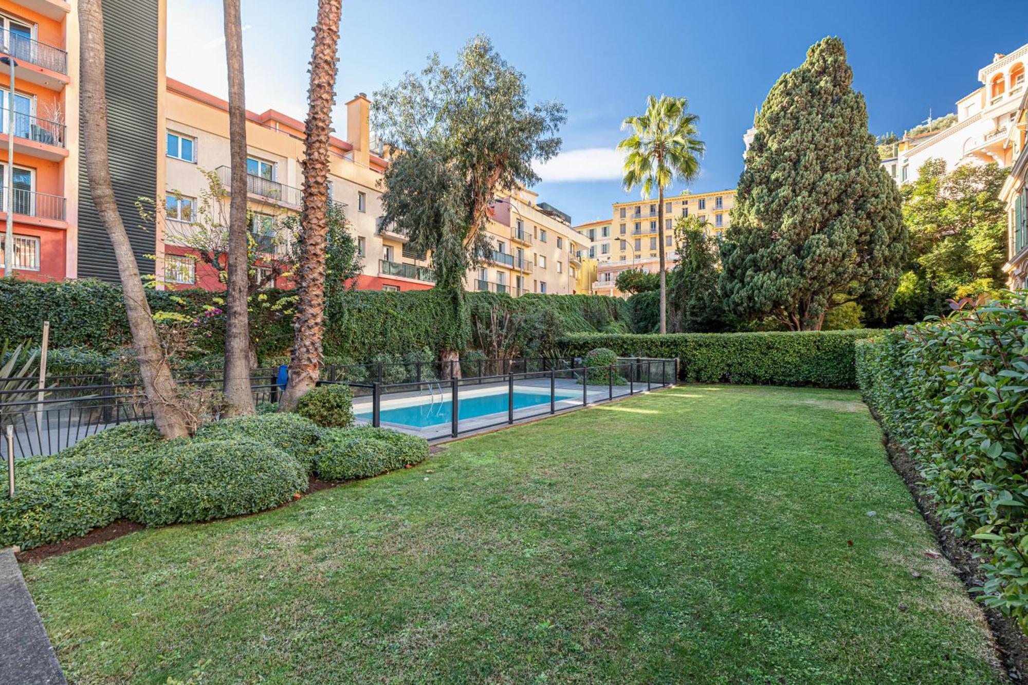 مينتون Intercontinental Superbe Appartement Avec Piscine المظهر الخارجي الصورة